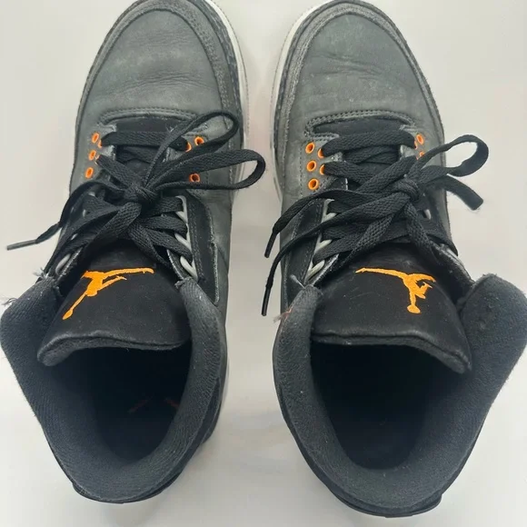 Jordan Shoes Black and Orange - Picture 7 of 9